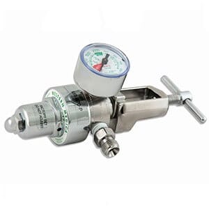 Accutron E Yoke Regulator with DISS Fitting and Cylinder Content Gauge 35013